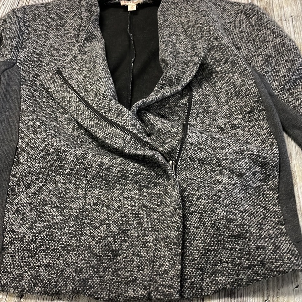 Hem And Thread Sweater Jacket - image 6